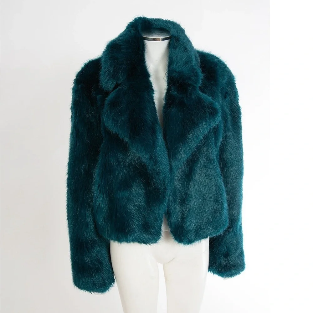 Michael Kors luxurious faux fur cropped jacket - Picture 8 of 10